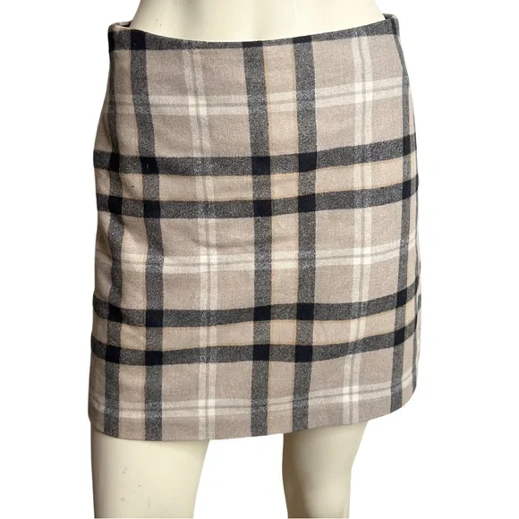 Wilfred Wool Blend Plaid Mini Skirt size 8 - Picture 4 of 13